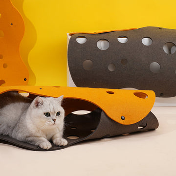 Zeze | Cheese Please – Felt Cat Tunnel