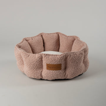 Scruffs | Boucle Cat Bed